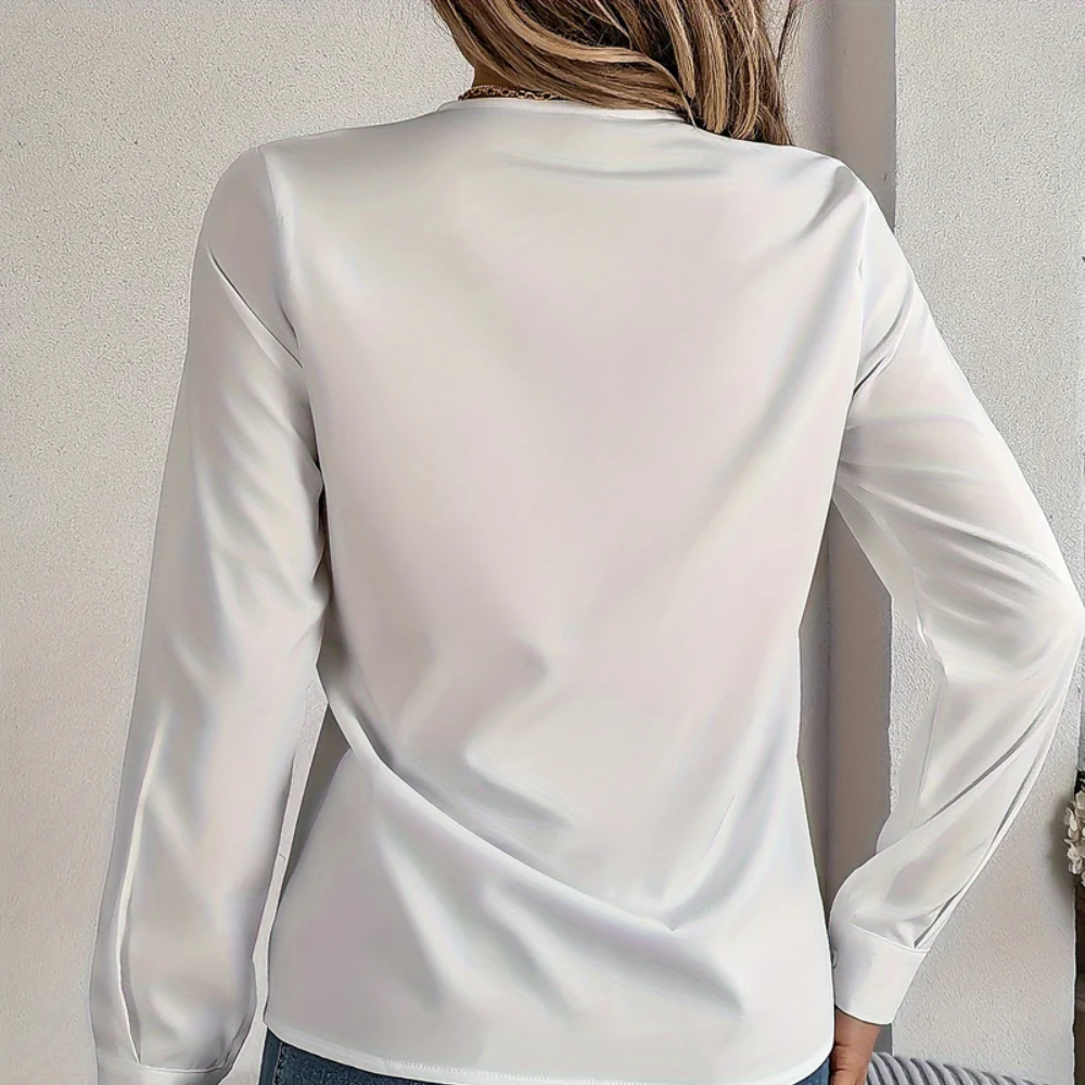 YSABEL | CHIQUE BLOUSE MET V-HALS