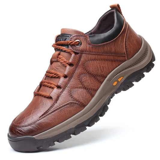 LUCA | ONVERWOESTBARE WANDELSCHOENEN MET GOEDE GRIP